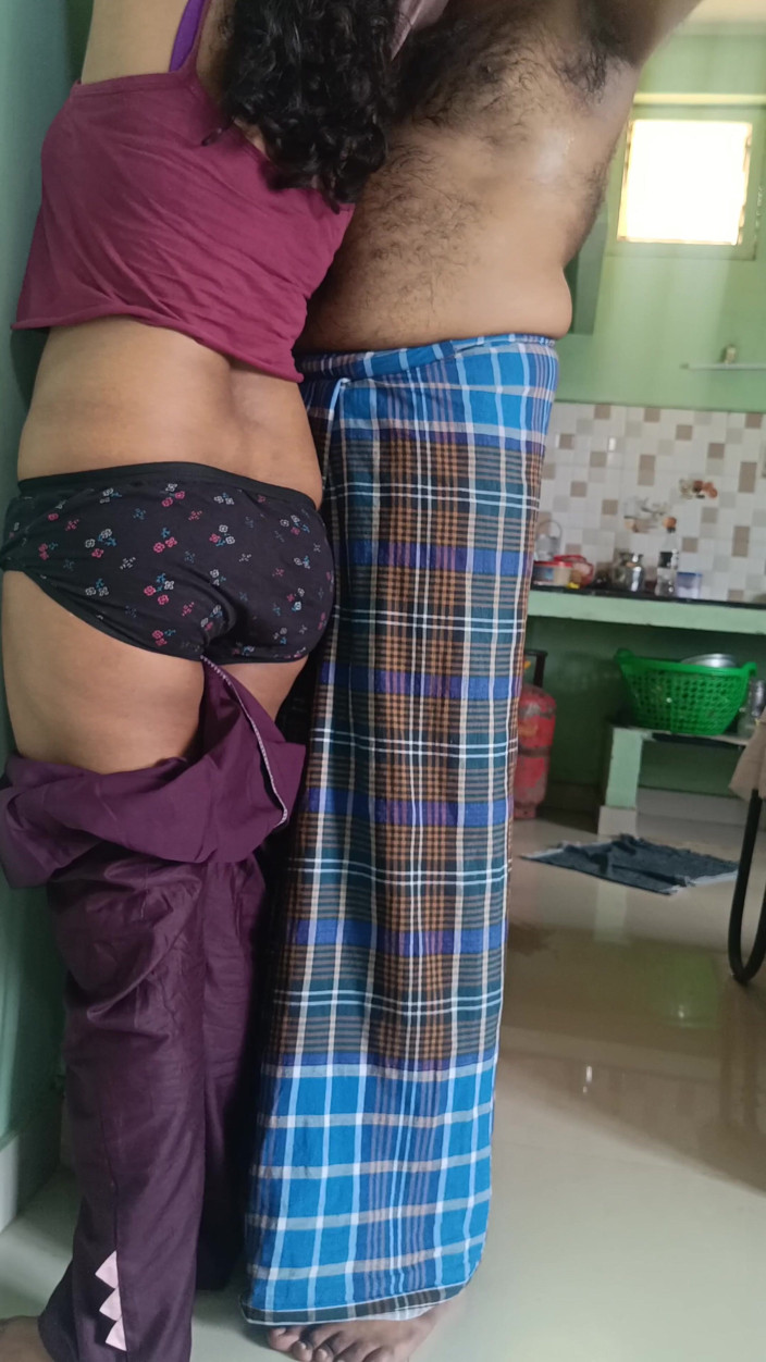 Laxi ammu: Naughty Foreplay