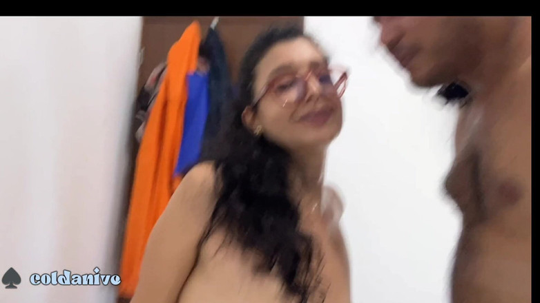 COLDANIVE: Dominante frau fickt ihren ehemann mit einem strap-on # 98 Pegging und...