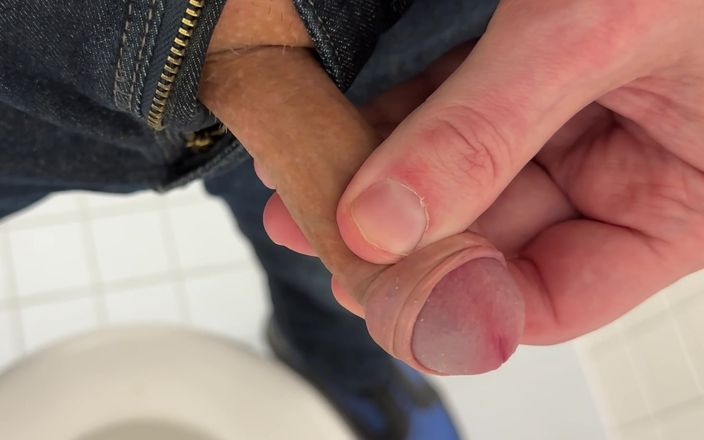 Wichskumpel: Malý péro předkožky, čůrání na klinice
