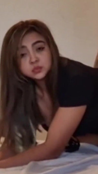 Istri yang doyan selingkuh dientot gaya doggy