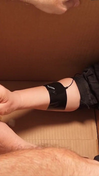 Bláznivý profesor - ojetý dojící robot zachází se svým ptákem s mučením po orgasmu