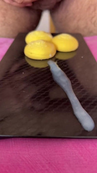 Does Anyone Not Like Sperm Cookies?