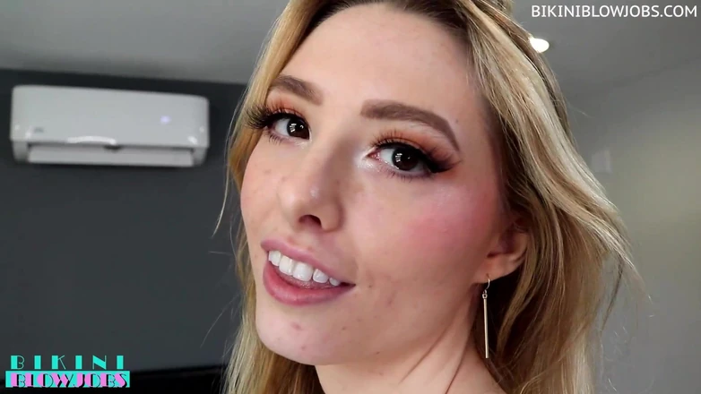 Herb Collins - Bikini Blowjobs: Минеты в бикини - Ailee Anne и Herb Collins