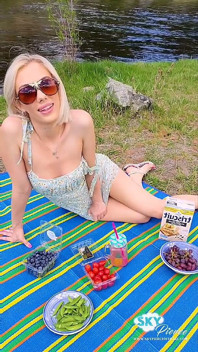Solo piknik na świeżym powietrzu palcowania