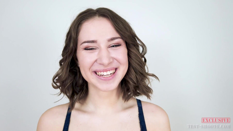 Test-Shoots: Gabriella Ella exklusiv videogjutning