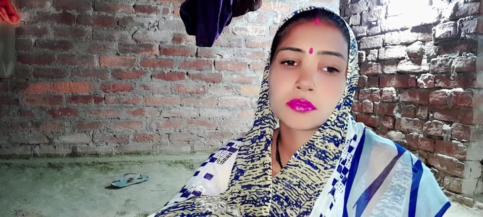 Renudbf: Carina desi indiana bella sorellastra viene scopata con il fidanzato...