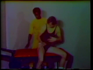 Gays Case: Pantat bahenol pasangan ini dientot habis-habisan sama pacarnya di atas...