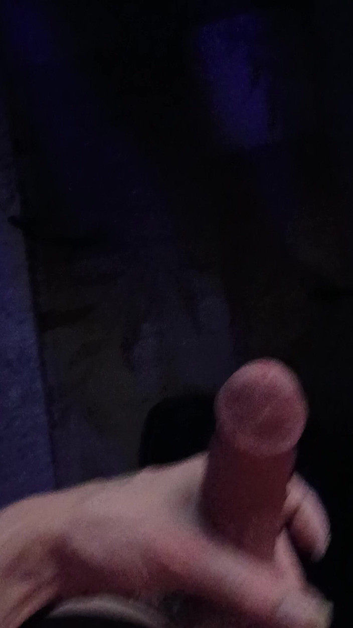 DeepthroatCumslut: Il mio grosso cazzo 2