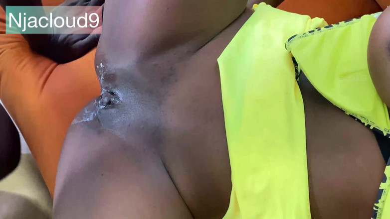 Nja cloud: Domowa murzynka seksowna Dora Sweet każą mi dać głowę przed...