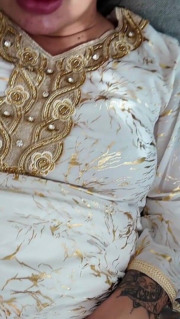 Big Black Cock Fucked Horny Arab Wife (Amateur Homemade Porn) Big Black Cock Fucked Horny Arab Wife (Amateur Homemade Porn)