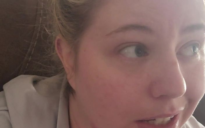 KinkyKatie: 電話の空き容量が足りません