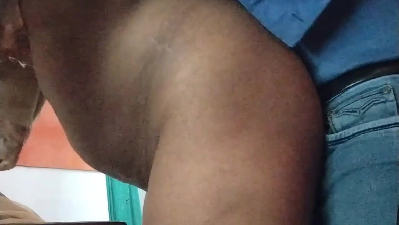 Nirman: Adik tiri Berkongkek