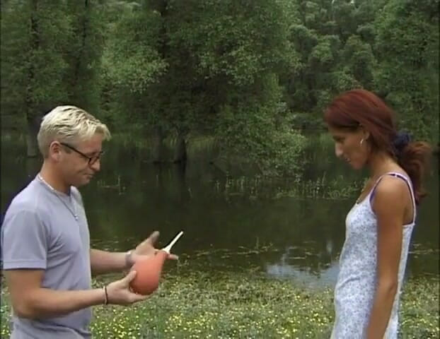 Enema Extreme And Top Girls: Clistere estremo liquido e sesso e ingoio
