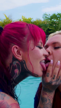 Pool Splash Party with Sabien Demonia