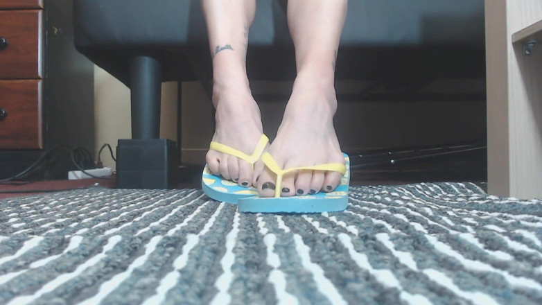 Abby Anna: Full nude multi view flip flop show