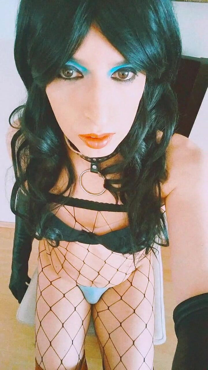Tammy sissy slave: Тренування з дилдо