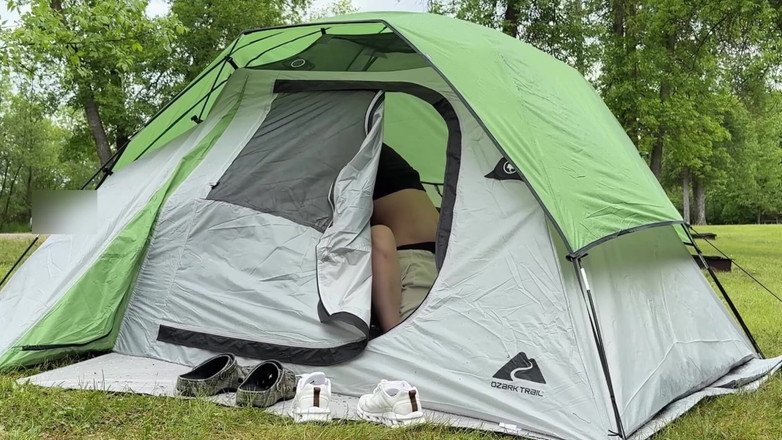 Mya Lane: Ma femme veut se faire regarder en train de baiser...