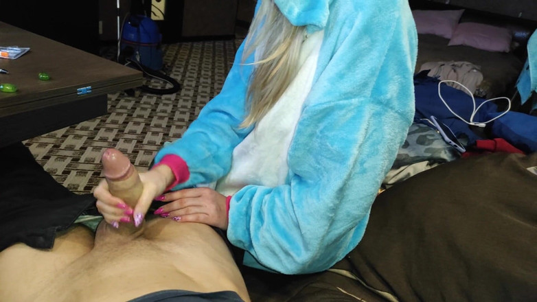 Taboo Room: Rodinné hry nevlastní sestry - tabuizované místnosti