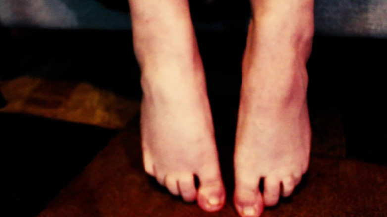 Campsissyboi: Unwashed Dirty Stinky Feet Wank and Sniff Series