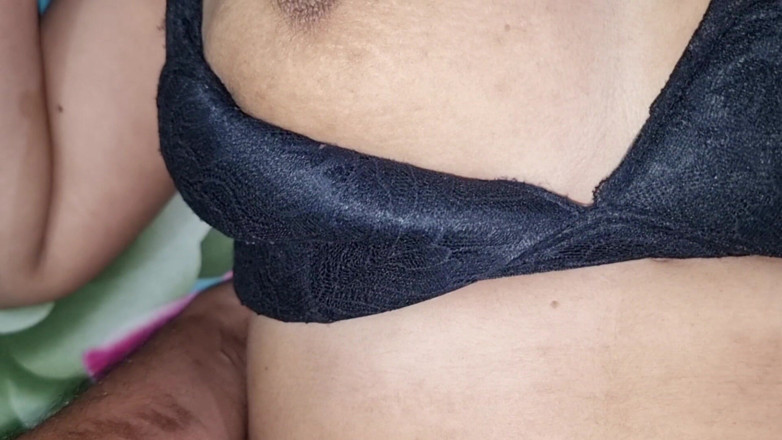 bdboygirl69: New Bangla Voice Video. Very Hot Sex Video in Home