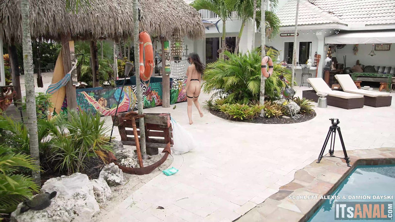 Filthy Kings: Bts Scarlett Alexis - Tubuh Panas Dan Cinta besar