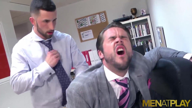 Menat Play: MENATPLAY - futai anal cu Mike De Marko și Sunny Colucci