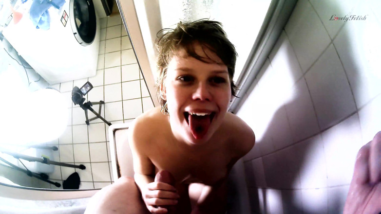 Fuck n Fetish: Wejdź pod prysznic
