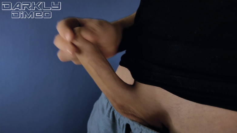 DarklyDimeo: Napalony facet walący wielki kutas jęczy z orgazmu ASMR, ogromny ładunek