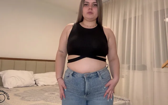 Your fantasy studio: Front View Tight Jeans Farts