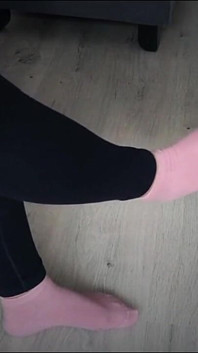 40 Cums in 28 Minutes Footjob