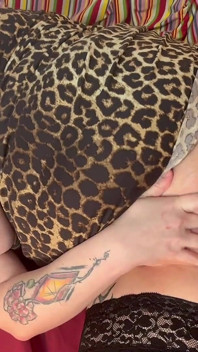 Super Intim! Mit Creampie Masturbiert