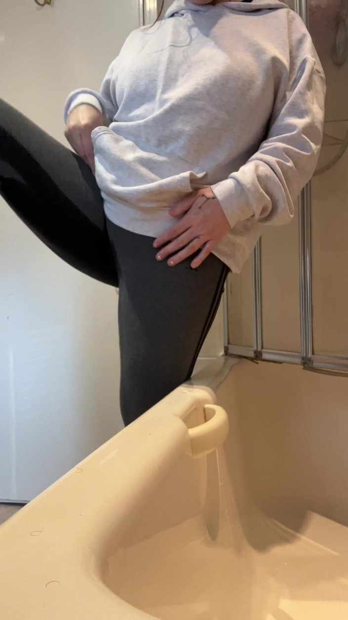 Lustful Libertines: Mouillage Legging Gris