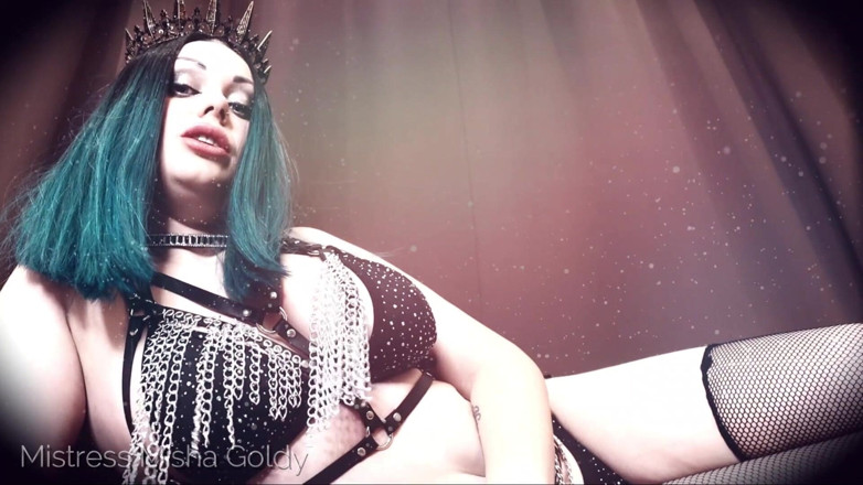 Goddess Misha Goldy: 영원히 노예라는 프로그램에서 방법이 없다 나는 모든 개인 정보를 알고 지금 쉽게 노출 할 수 있습니다!