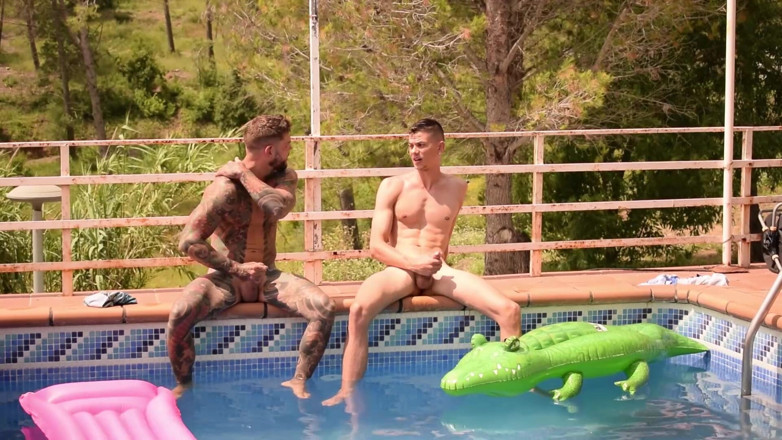 Juan Lucho Gay: Martial Art Trainning and Then Jerkoff Together
