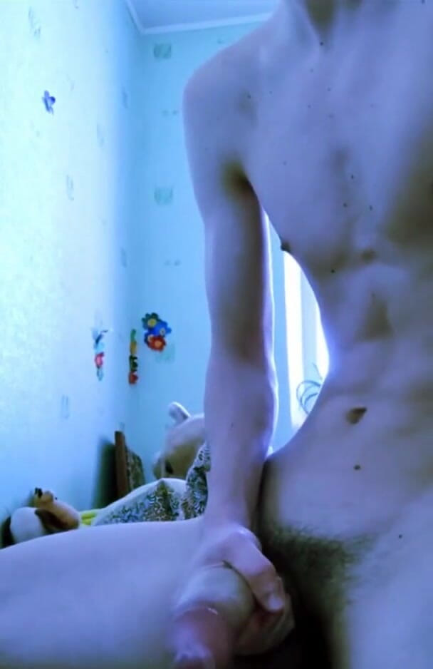 qaz11: handjob on camera-9