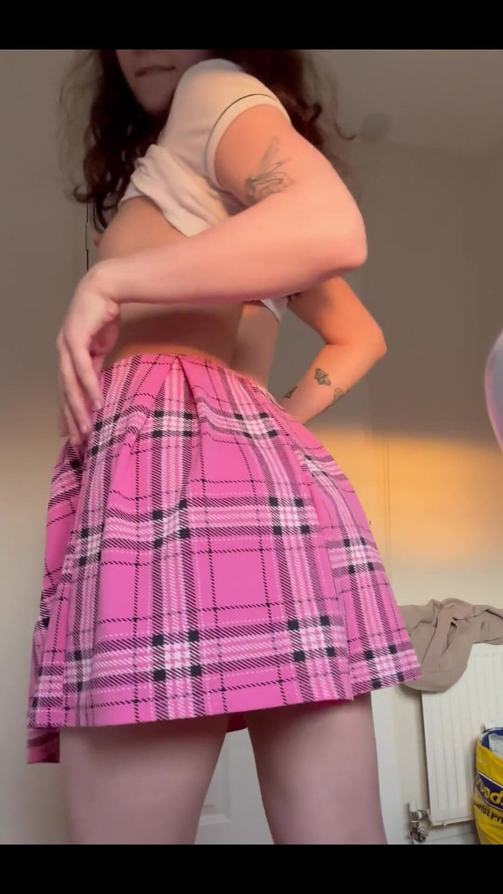 Bunny and The BBC Bull: チンポを出して、イかせてあげる