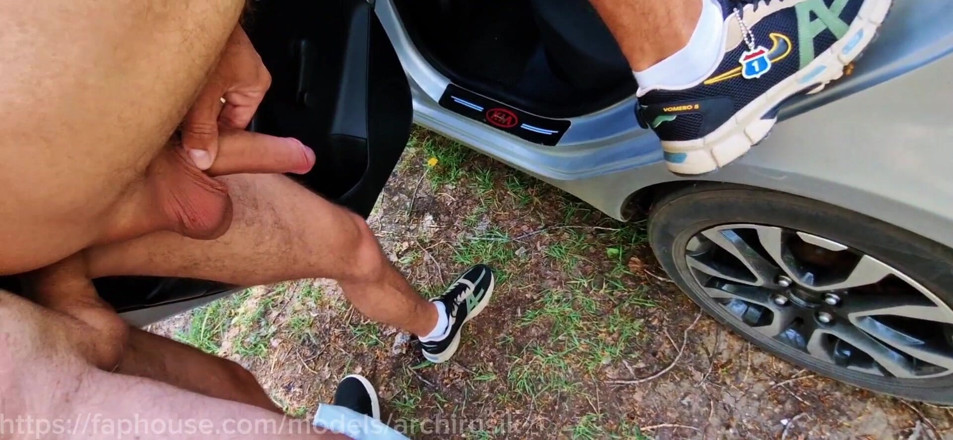 ArchiRusik: I Fucked a Stranger Athlete Right on the Track in...