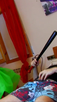 Blonda cu țâțe mari este futută
