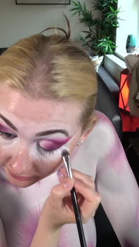 POV: Kitty Body-paint šukání Zkušenosti