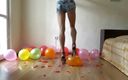 Monica Crush: Ballons knallen mit meinen high heels sandalen