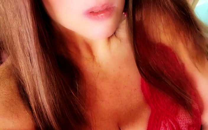 Nikki Nevada: Al rojo caliente milf Nikki