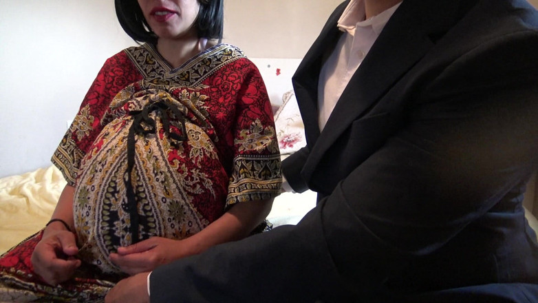 Stepmom Susan: 마십시오!! 직장에서 마지막 날에 임신한 직원을 따먹는 상사