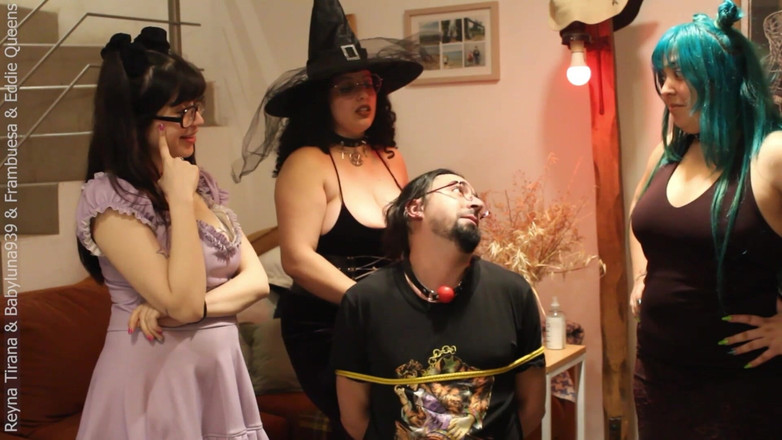 Eddie Queens: 3 czarownice (jedna z nich w ciąży) Użyj mnie i ubierz...