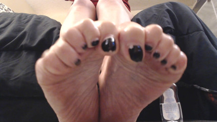 Abby Anna: Closeup thick oiled wrinkled soles