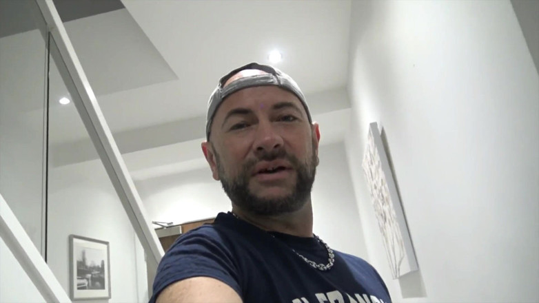 CREAMPIE SESSION IN JOCKSTRAP: Блондинка-близнюк Адам Пауер використовується Джеймі в jockstrap