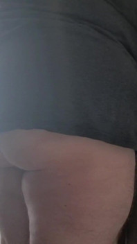 Washing Dishes with My Ass Out:3 Kinda Boring, but I Think Its Cute...