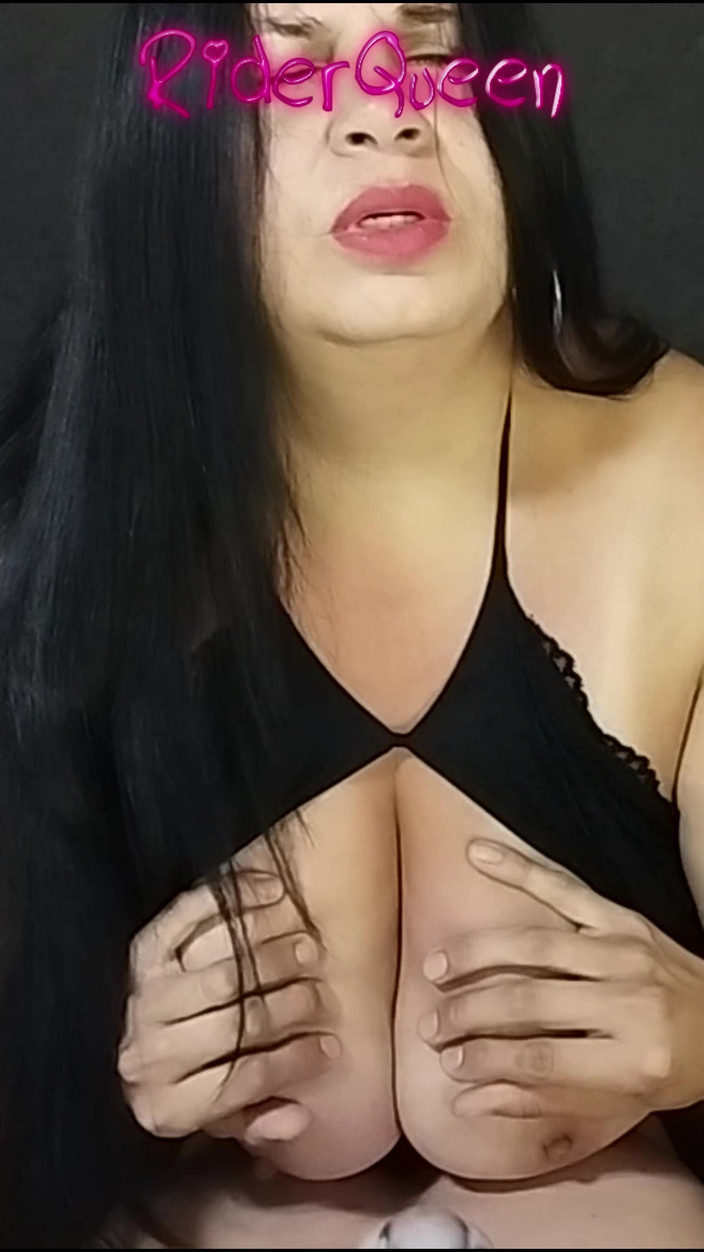 Riderqueen BBW Step Mom Latina Ebony: Моя шлюшка жена-милфа трахается со стройным пасынком