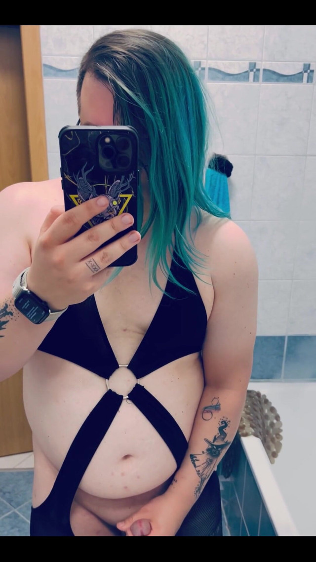 Colored Hair (Sofie Harmony) Colored Hair (Sofie Harmony)