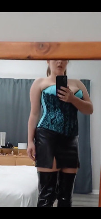 Outfit of the Day: Blue Corset and Thighhigh Boots