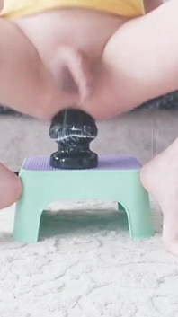 Il mio dildo per saltare